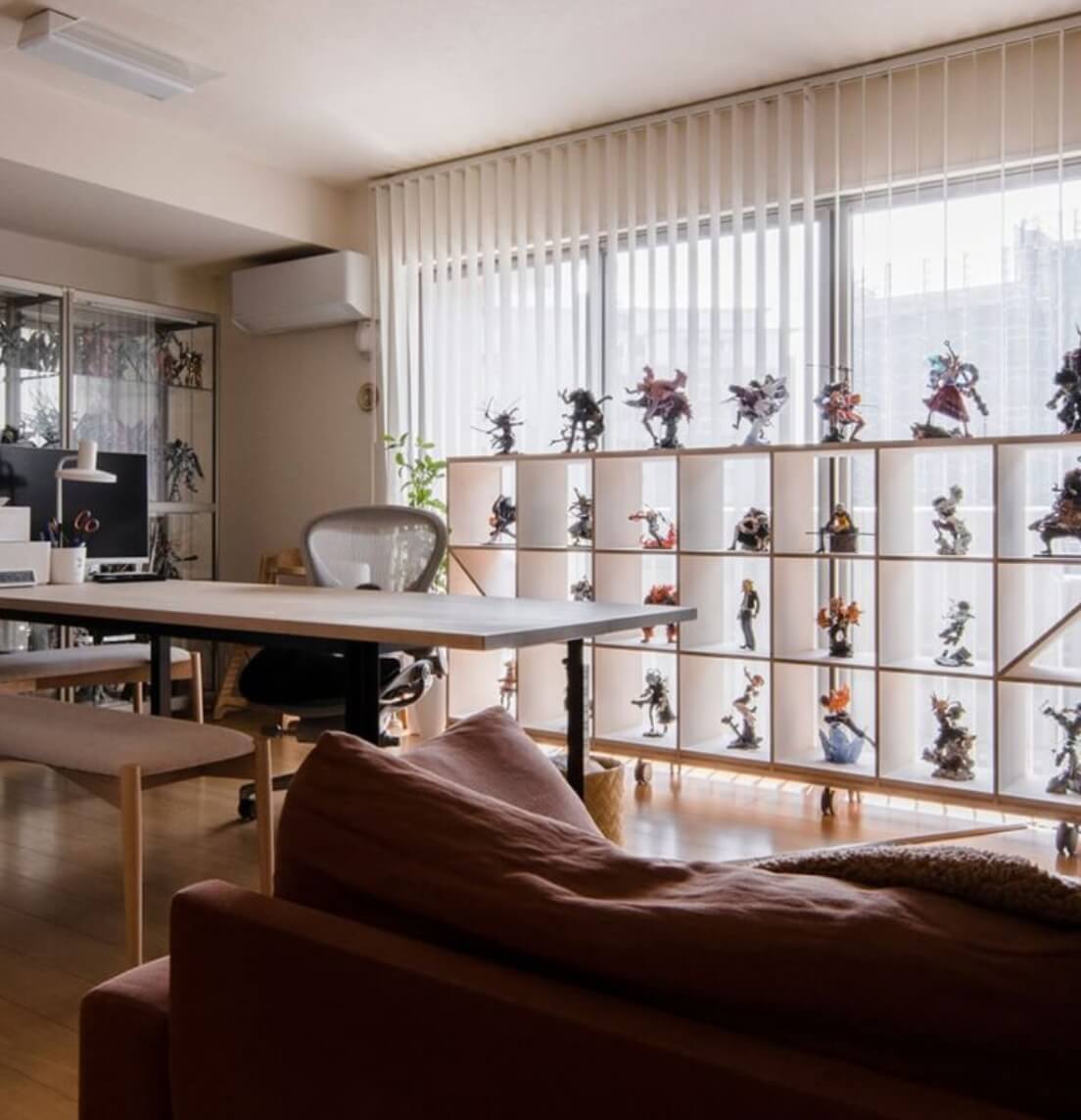 クリエイティブな家具 ロータイプ収納本棚