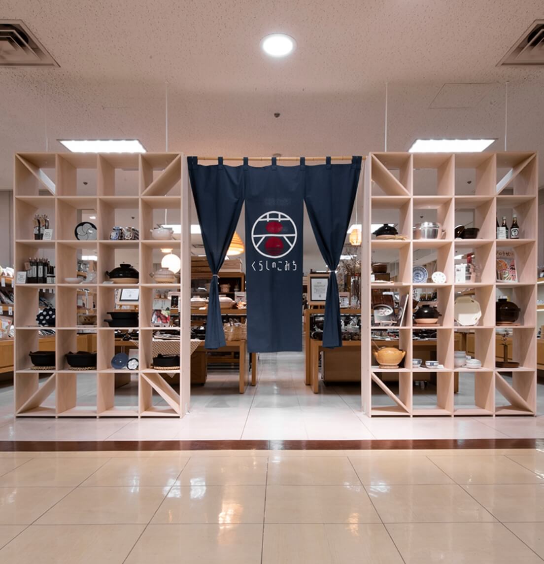 クリエイティブな家具 ディスプレイ