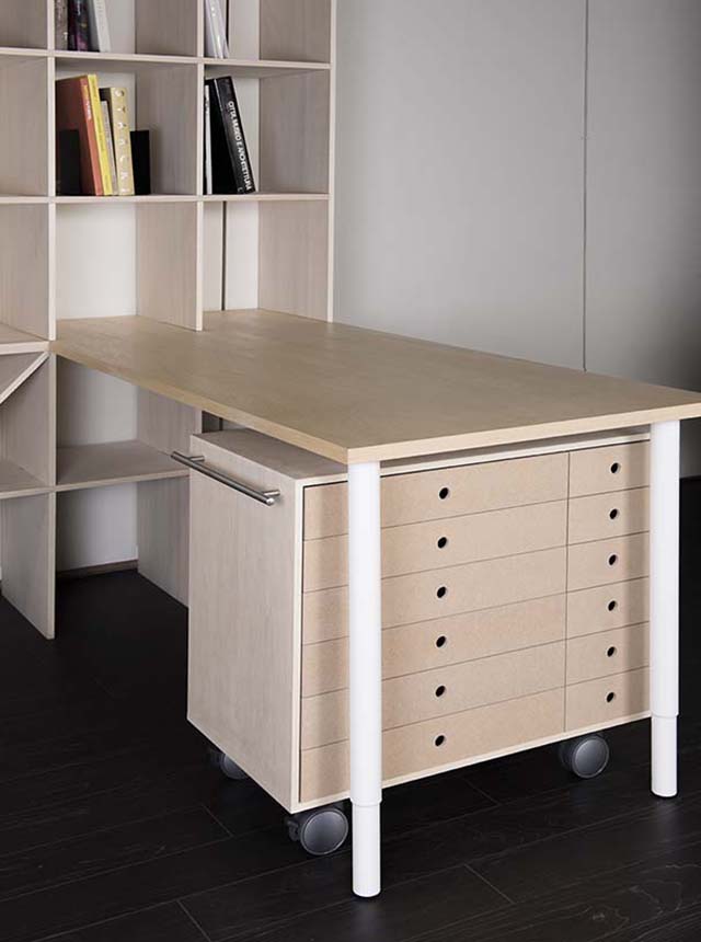 デスク付き本棚