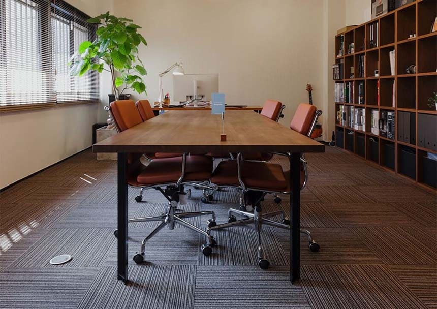 ダイニングテーブル