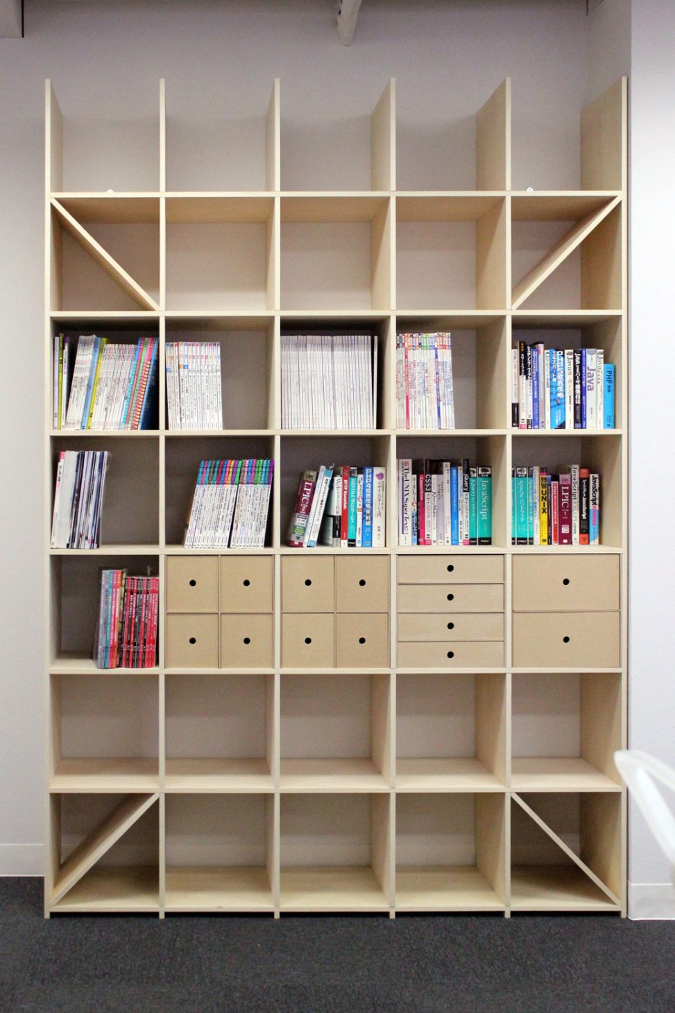 オフィスの書棚に                壁一面の本棚 奥行350mm / Shelf